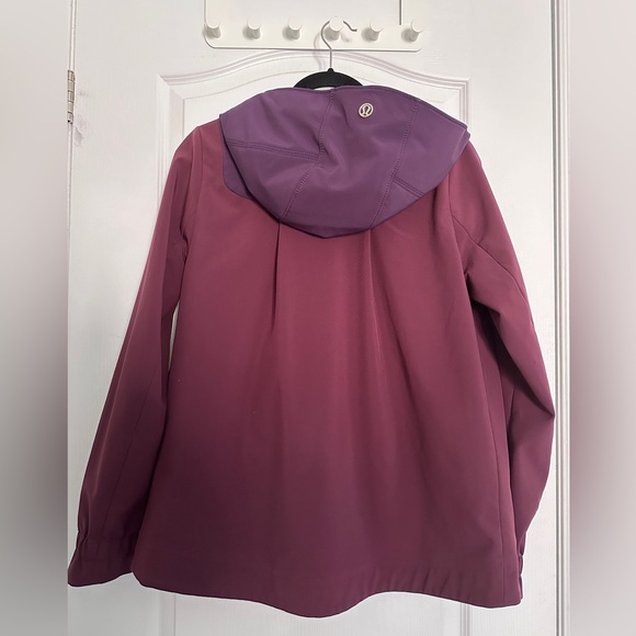 Lululemon Studio Softshell Jacket - Picture 2 of 8